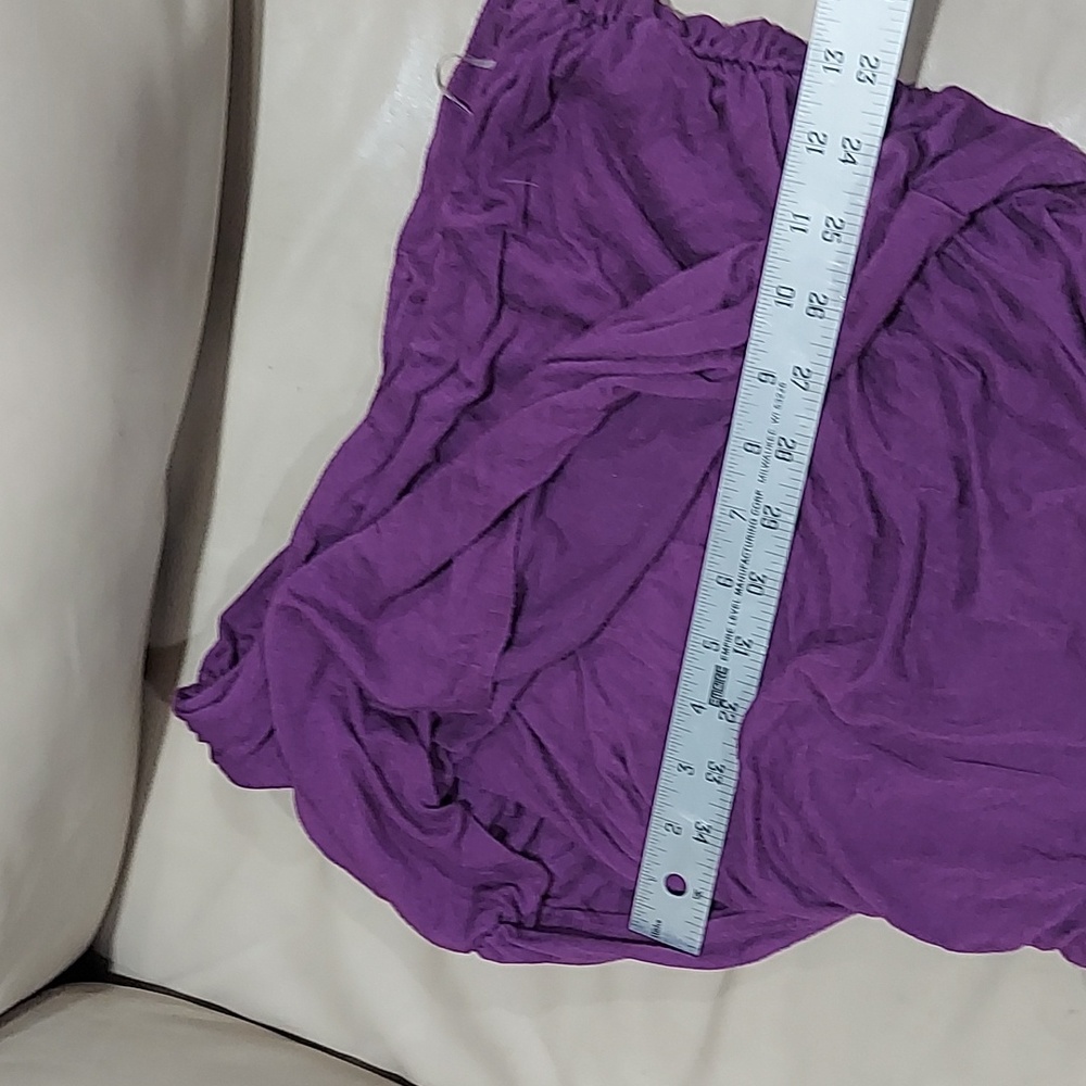 Studio y maurices one shoulder purple stretchy top - S - Picture 3 of 7